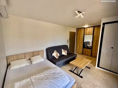 studio location annuel