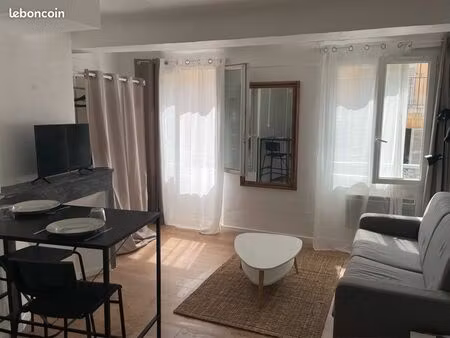 studio meublé rénové – centre-ville de toulon – 19 m²