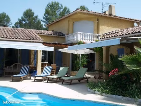 villa à louer lorgues