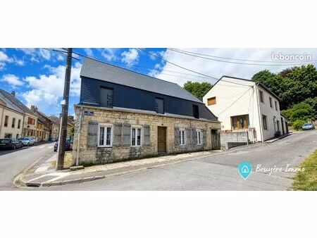 maison 7 pièces 179 m²