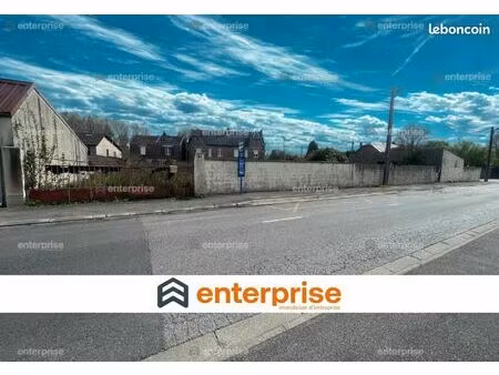 terrain 975 m² saint quentin
