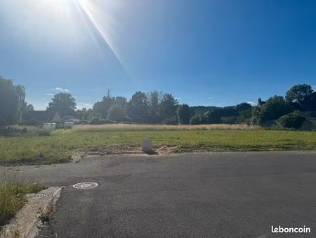 promotion terrain à bâtir viabilisé 640m² - 25m de façade – vue dégagée – septmonts