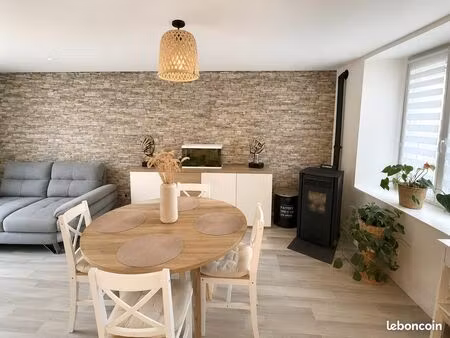 maison 3 pièces 80 m²