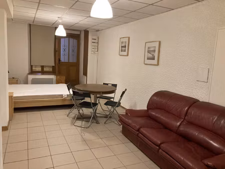 location appartement 1 pièce 35 m² à damprichard (25450)