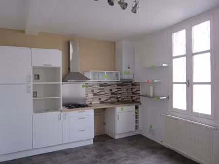 appartement fontenay le comte 4 pièce(s)