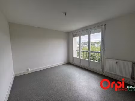 studio meublé - 35 15m²
