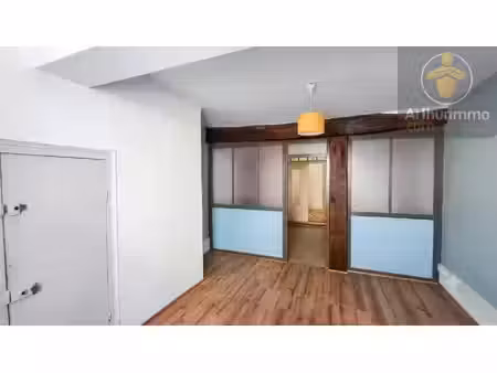 à louer – local professionnel 47 m² – hyper-centre de beaugency