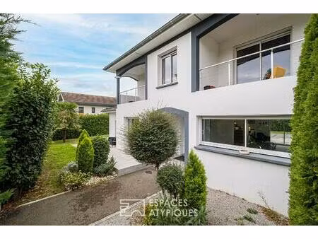 maison contemporaine avec piscine