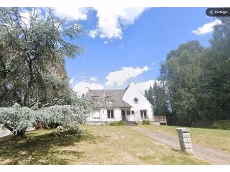 propriété familiale de 10 pièces sur plus de 5 000 m² de terrain avec hangar epiniac (35)