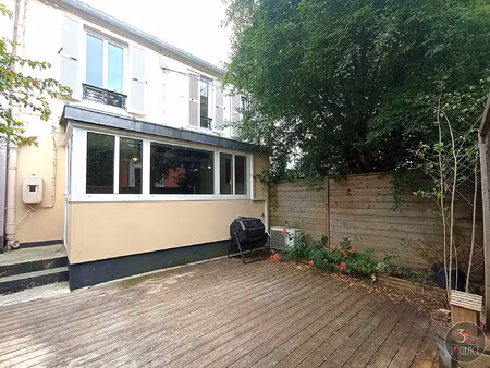 maison avec terrasse à l'abris des regards