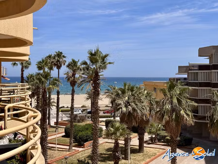 beau t2 avec grande terrasse vue mer et cave en sous-sol