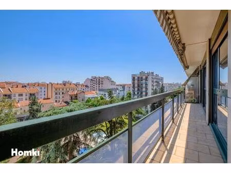 appartement t5 de 101 m2 - balcon - cave - 69003  avenue lacassagne