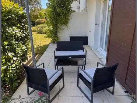 à vendre – t2 de 46 m² vendu entièrement meublé
