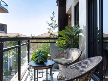 charmant 2 pièces neuf avec balcon