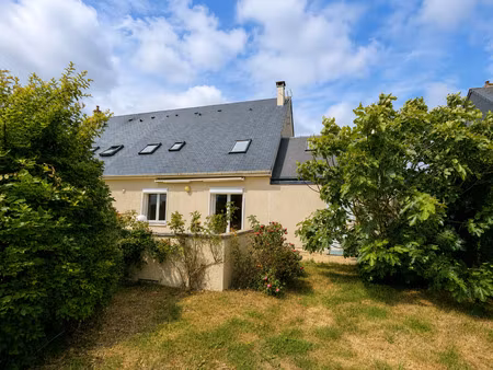 maison familiale 120 m2 4/5 chambres  bureau et sous sol c
