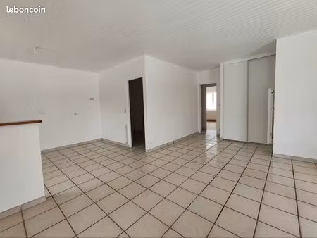 maison t3 à louer 83 m2