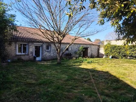 maison en pierre