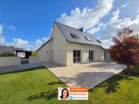 plouvorn maison familiale de 7 pièces - jardin clos sans vis-à-vis et vie de plain pied