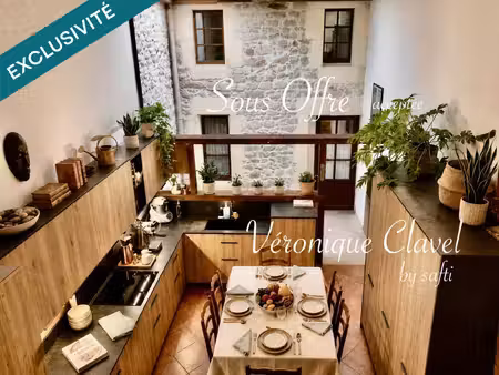 maison de village en pierre apparentes de 110m2 récemment rénovée avec patio et garage de 