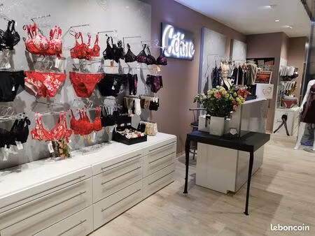 vends fonds de commerce lingerie emplacement numéro 1 montluçon
