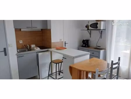 studio meublé