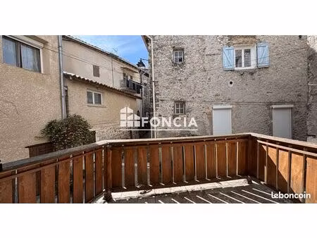 la javie  maison de village à rénover avec terrasse