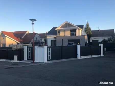 maison de 2016 a louer 170m2  piscine  pergola  pompe a chaleur