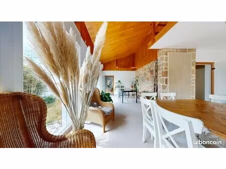 maison 7 pièces 187 m²