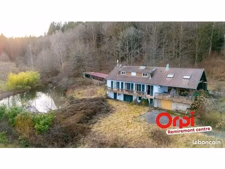maison 6 pièces 202 m²