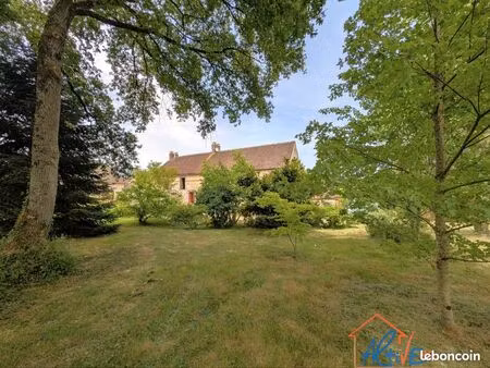 maison 3 pièces 166 m²