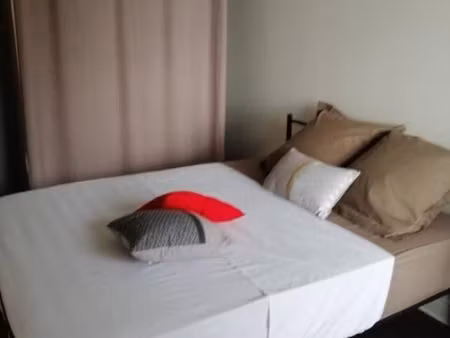 chambre 1 pièce 10 m²