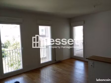 appartement 35.5m² à louer 858 - rueil malmaison 92500