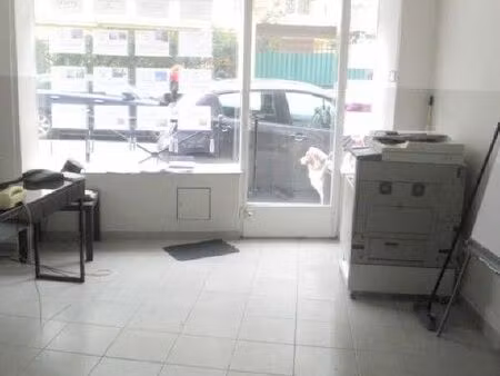a louer très belle boutique