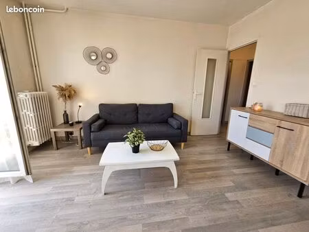 appartement lumineux  meublé avec balcon + 10% de rentabilité