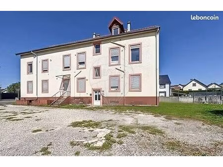 immeuble 10 pièces 405 m²