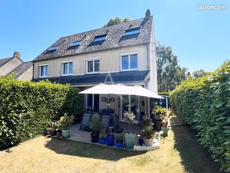 maison 6 pièces 121 m²
