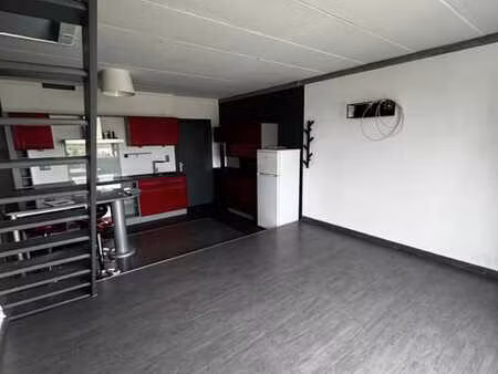 appartement duplex lumineux avec vue dégagée sur la campagne