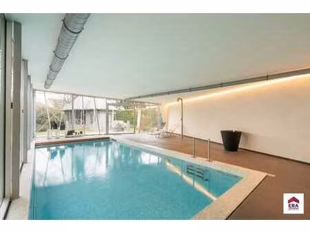 villa de luxe avec piscine à berchem-sainte-agathe