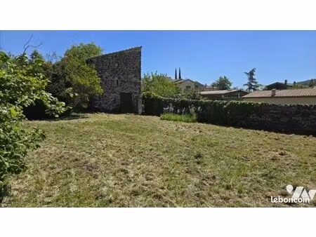 terrain 730 m² alba la romaine