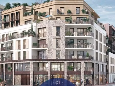 3 pièces  parking  balcon  centre-ville  3min de la gare