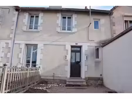 bel ensemble immobilier avec 3 logements  idéal investisseme