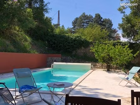 grande maison 190 m2 avec piscine