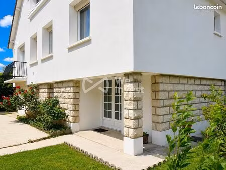 maison 5 pièces 104 m²