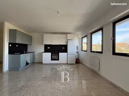 appartement 6 pièces 142 m²