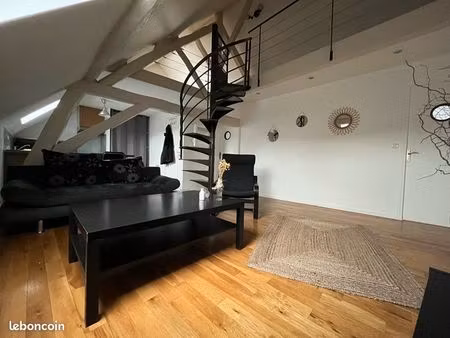 location f2+mezzanine meublée