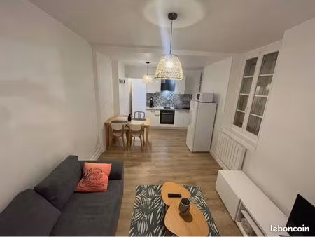 à louer appartement meublé