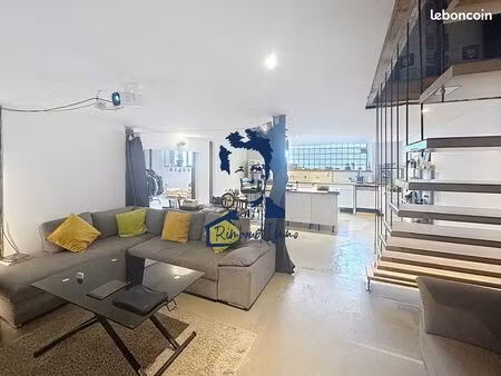 maison 5 pièces 200 m²