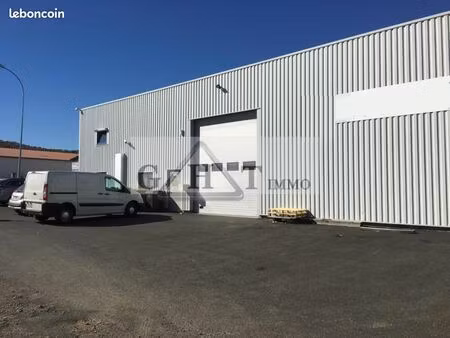 local industriel 420 m²