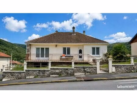 pavillon 4 pièces 96 m²