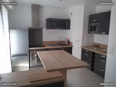 appartement 2 pieces 39 m2 /bbc- rt 2012- asnieres s/seine